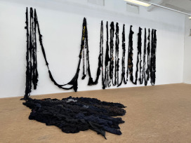 A Single Street, 2025, Foto Sadhyo | sadhyo  | Sadhyo Niederberger