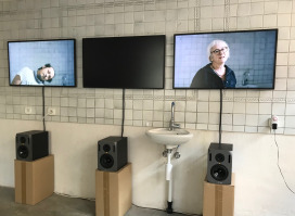 Was wir sehen blickt uns an - Installationsansicht ECK - Aarau | Foto Sadhyo Niederberger  | Sadhyo Niederberger